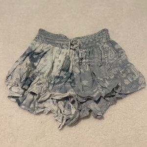 Women's Gray Paisley Shorts
